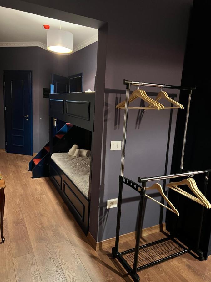 Amo'S Hotel Shkodër Extérieur photo