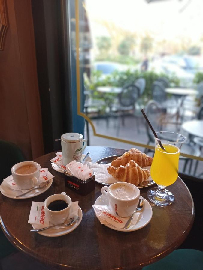 Amo'S Hotel Shkodër Extérieur photo