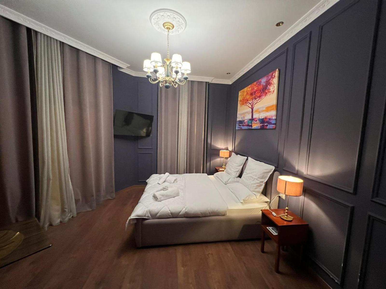 Amo'S Hotel Shkodër Extérieur photo