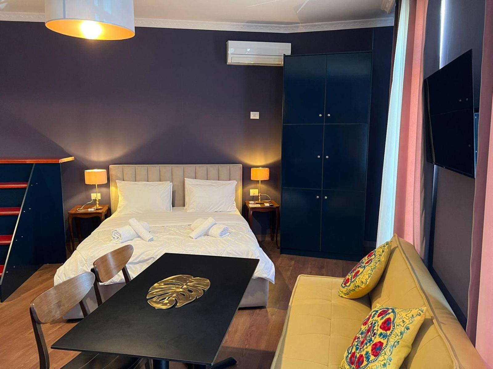 Amo'S Hotel Shkodër Extérieur photo